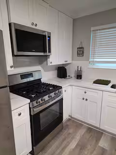 The Sycamore — kitchen