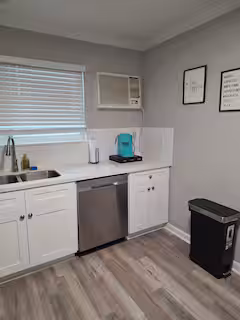 The Sycamore — kitchen